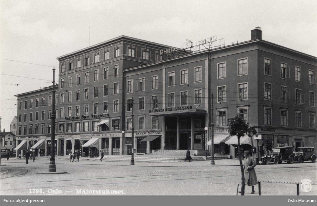 Majorstuhuset Ca 1935 - 1940, Fotograf Ukjent, Forl. Eberh. B. Oppi ...